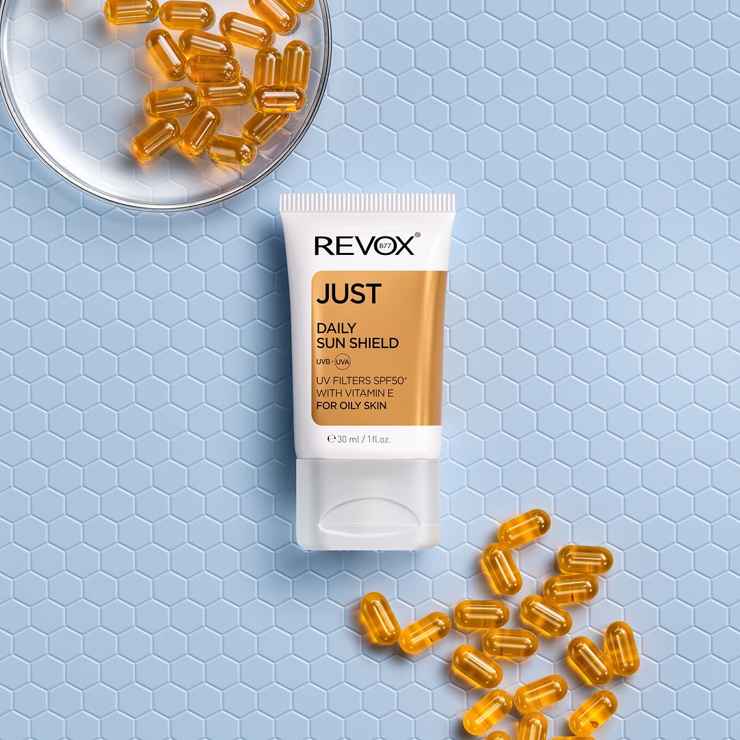 Revox B77 - Just Daily Sun Shield For Oily Skin 30 ml